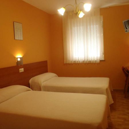 Pension Galatea O Vicedo Exterior photo